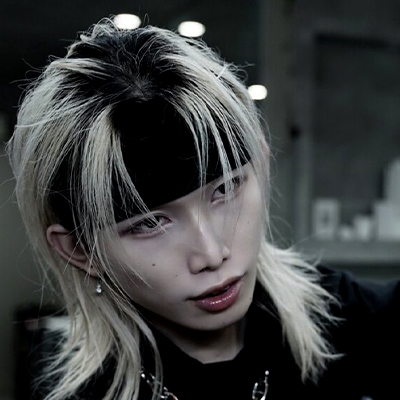 staff2